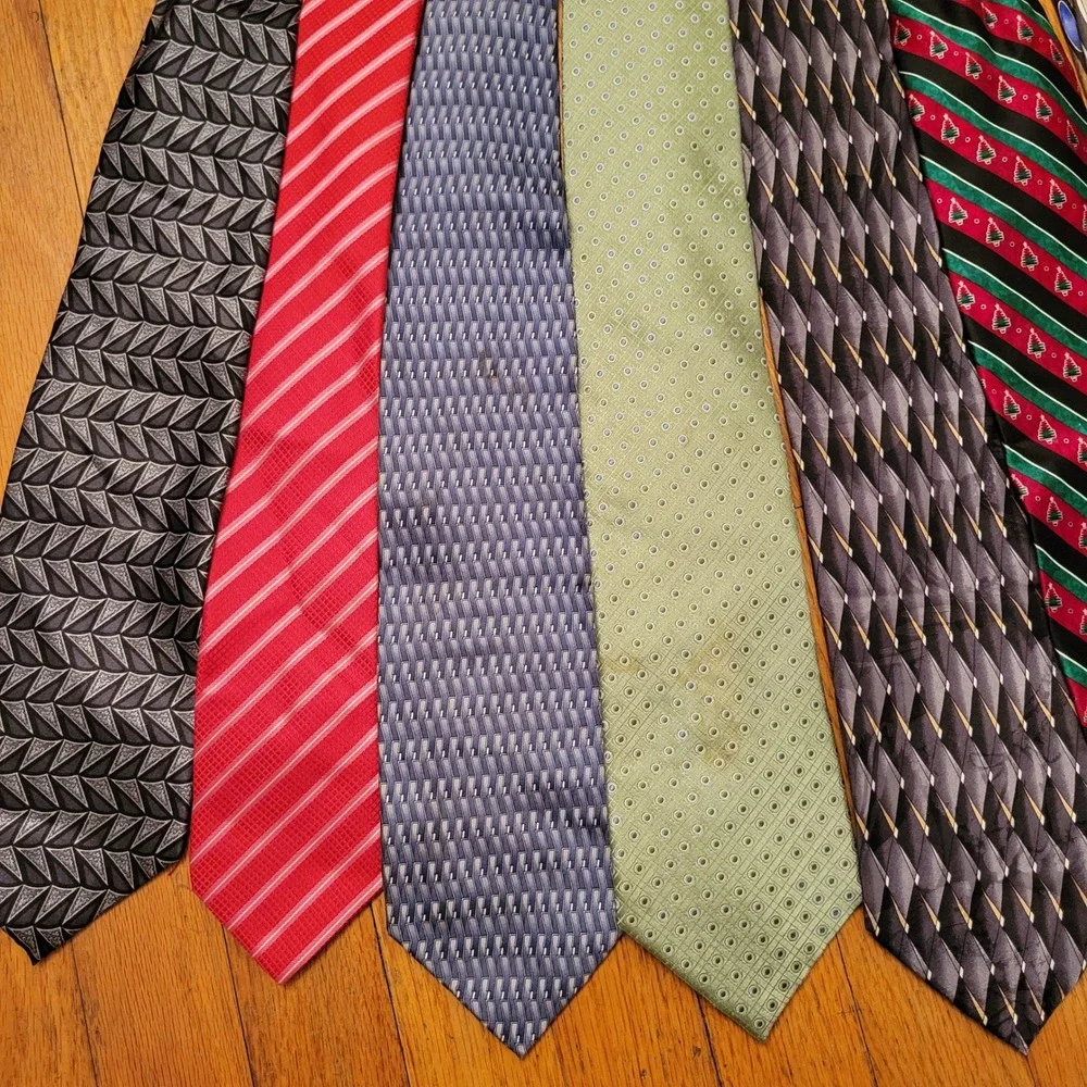 10 Necktie Lot Bundle Multicolor Silk Geometric Paisley Crafting Preppy Academia